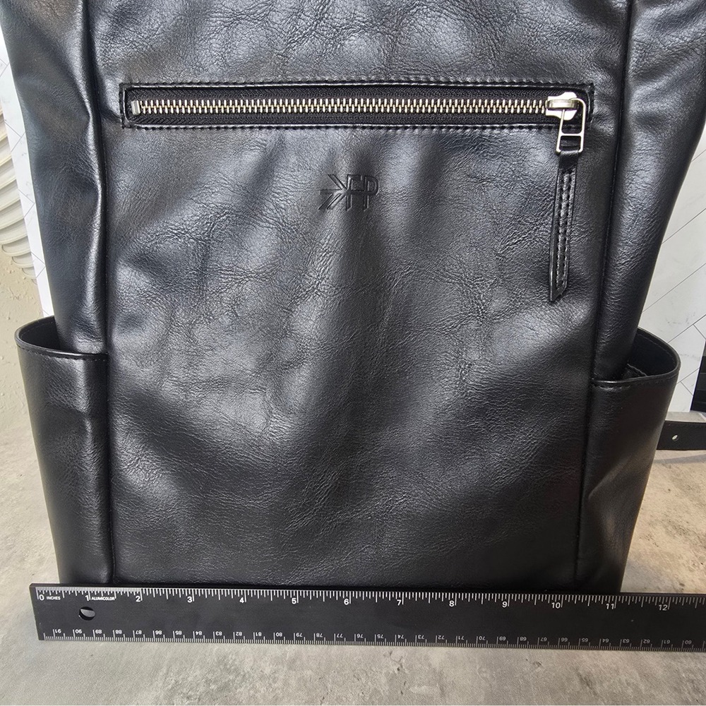 Freshly Picked Minimalist Diaper Bag Backpack Black Vegan Leather Tote Pockets - Picture 8 of 9